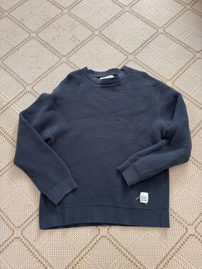 Men's Textured Crewneck Sweater in Dark Navy